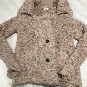 abercrombie & fitch fuzzy coat!